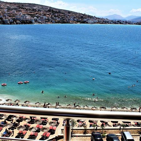 Seaside Apartment Sarandë エクステリア 写真