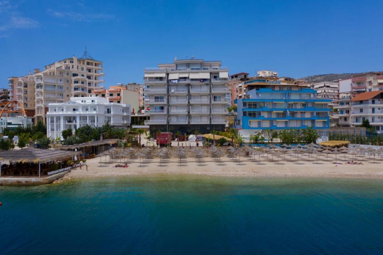 Seaside Apartment Sarandë エクステリア 写真