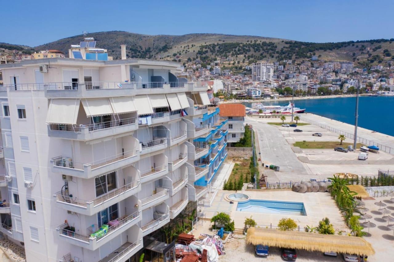 Seaside Apartment Sarandë エクステリア 写真