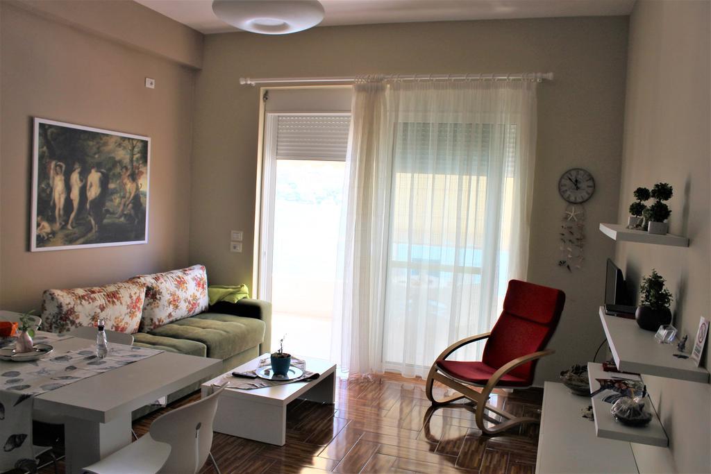 Seaside Apartment Sarandë エクステリア 写真