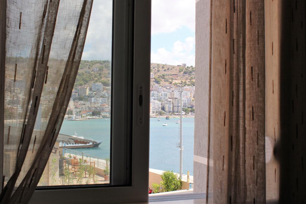 Seaside Apartment Sarandë エクステリア 写真