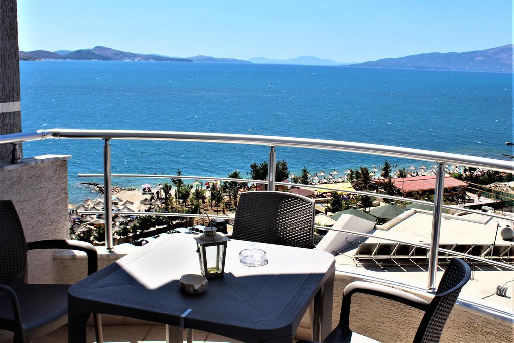 Seaside Apartment Sarandë エクステリア 写真